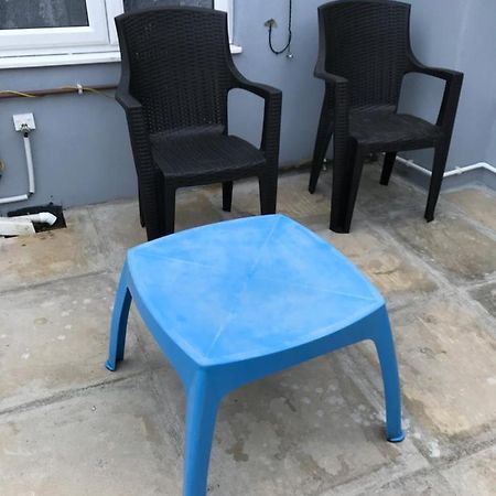 2 Bedroom Apartment Plymouth Esterno foto