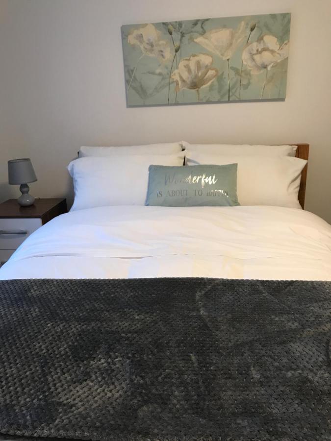 2 Bedroom Apartment Plymouth Esterno foto