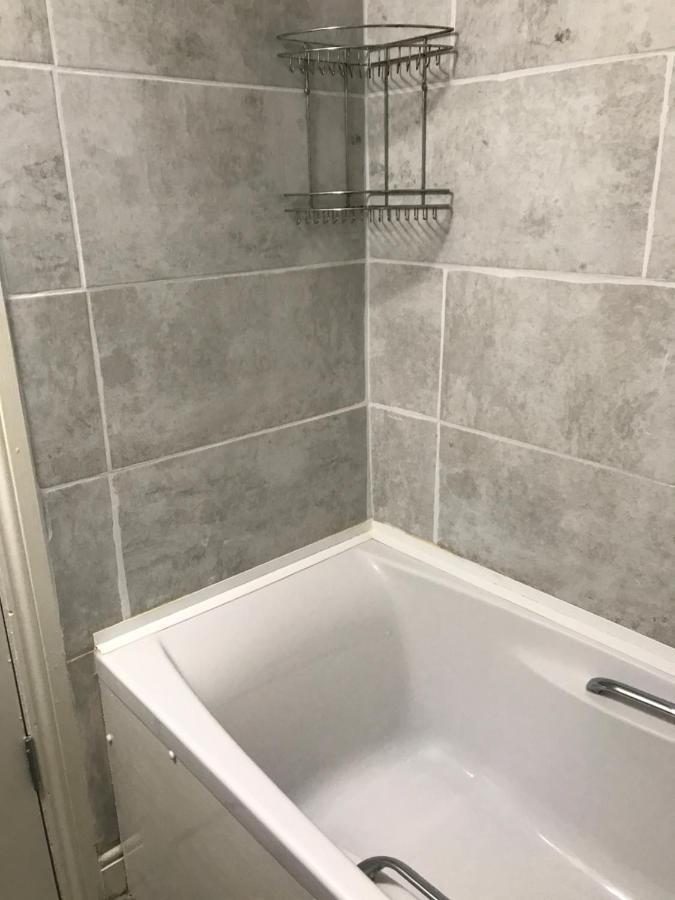 2 Bedroom Apartment Plymouth Esterno foto