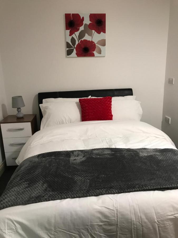 2 Bedroom Apartment Plymouth Esterno foto