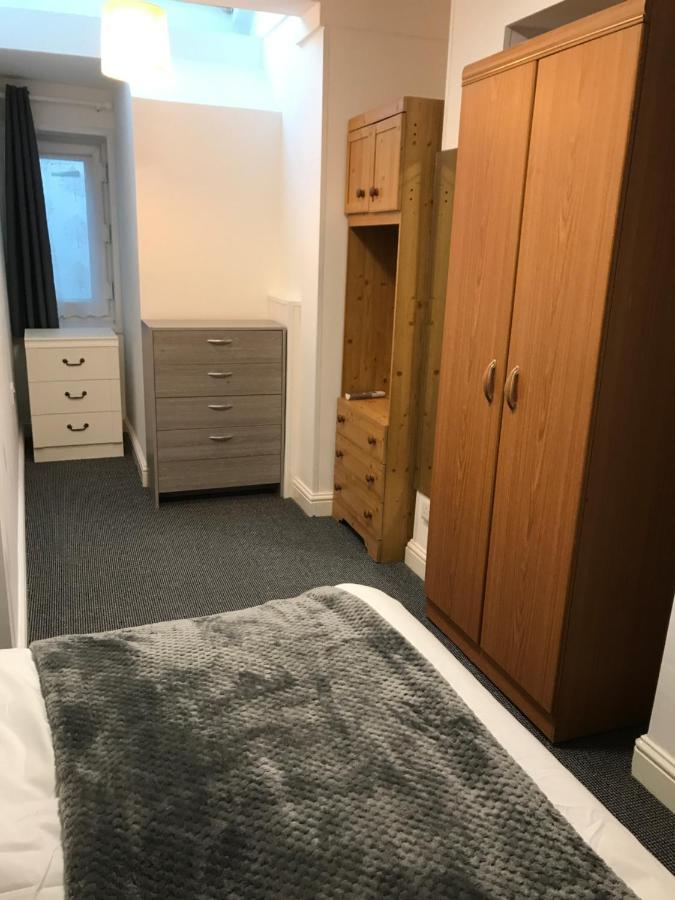 2 Bedroom Apartment Plymouth Esterno foto